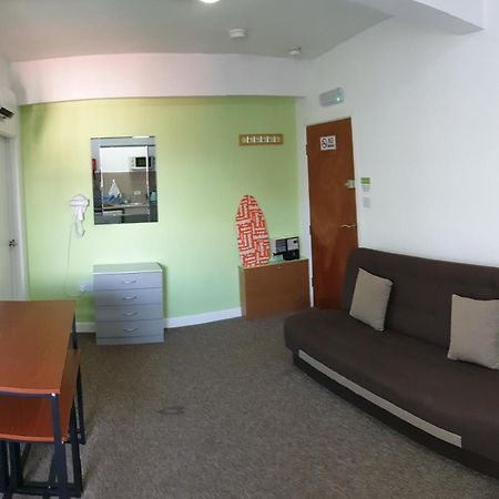 بلاكبول Charlton Aparthotel المظهر الخارجي الصورة