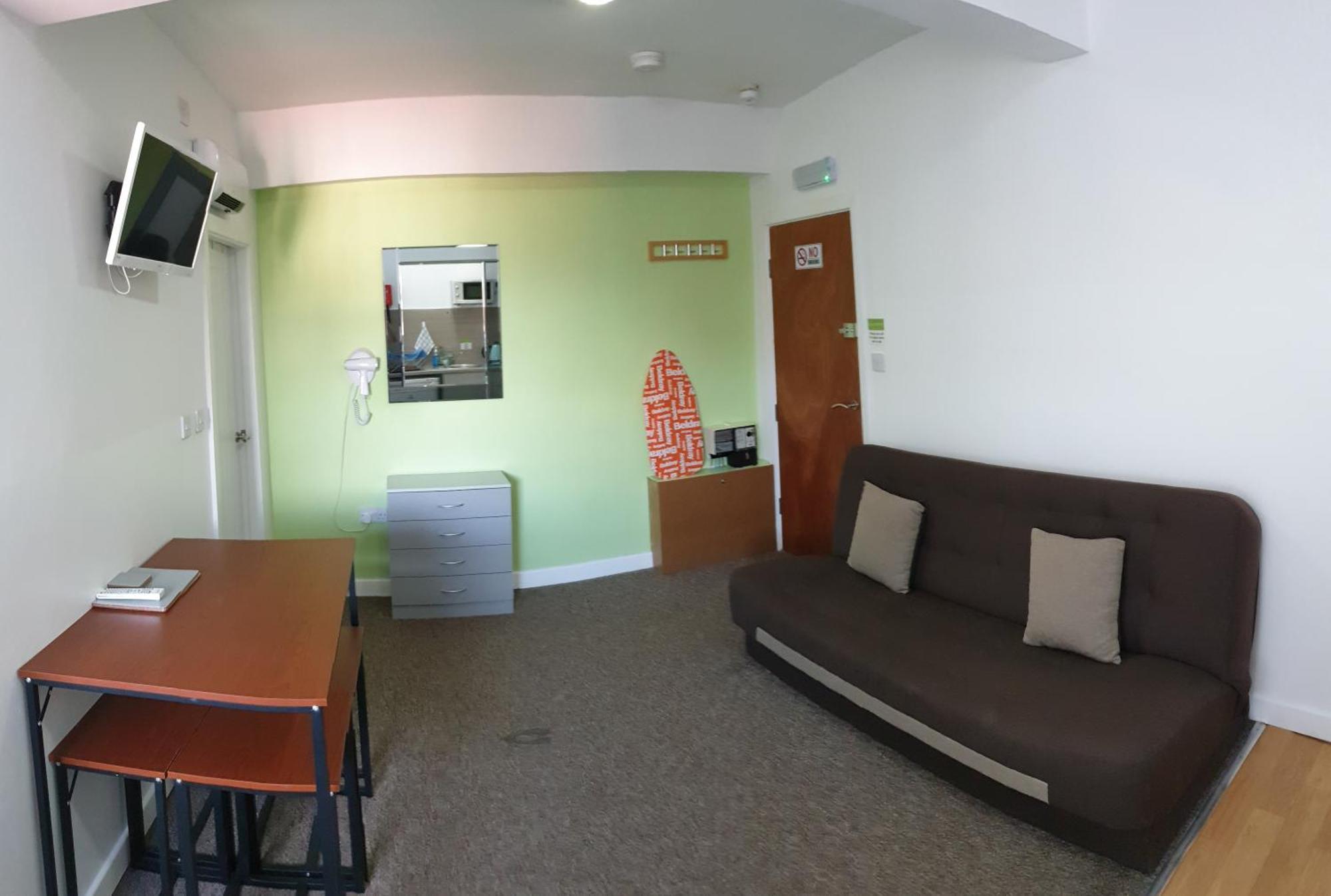 بلاكبول Charlton Aparthotel المظهر الخارجي الصورة